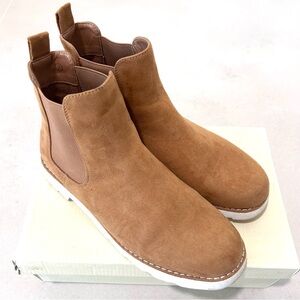 Chelsea Brown Lug sole chunky platform flat Boots
